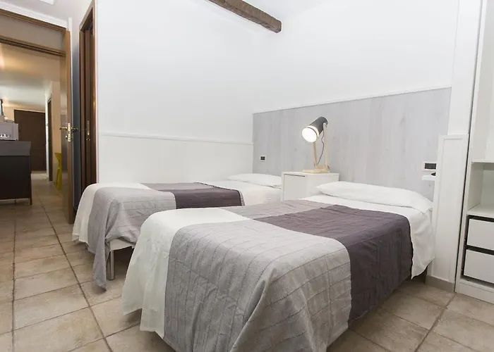 לינה וארוחת בוקר Il Viottolo נוצ'י